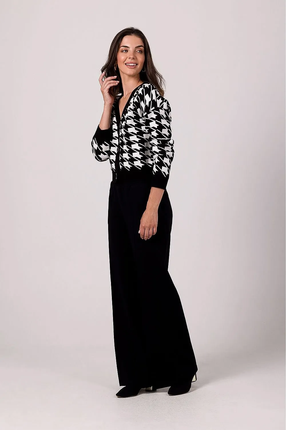BE KNIT Women's European-made Houndstooth Buttoned-down Cropped Sweater Cardigan