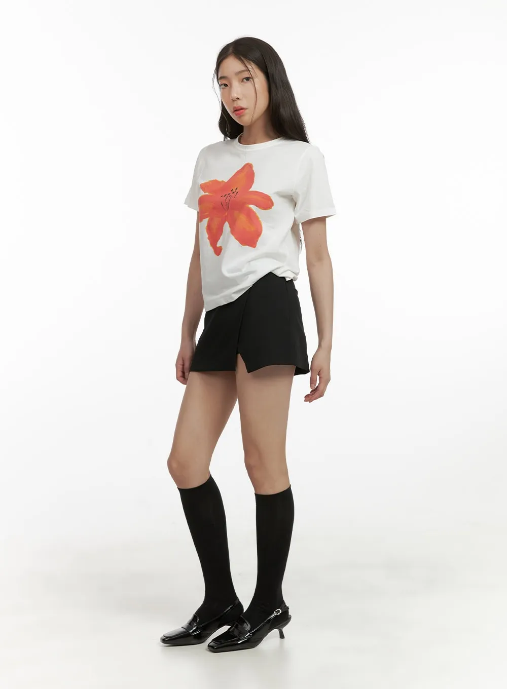 Floral Bliss Graphic Tee CY417